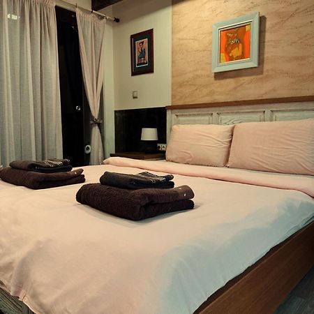 Boutique Guest House Yes For You Plovdiv Extérieur photo